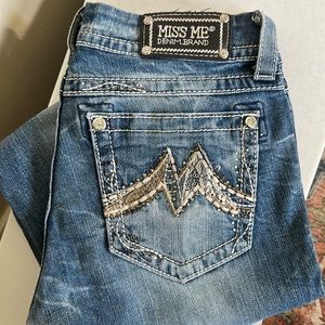 Miss Me women’s skinny size 29 denim jeans!